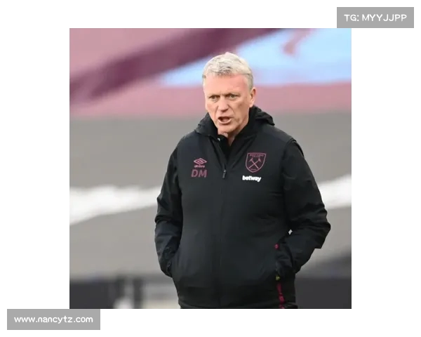 英超实时比分更新:各大球队最新战况一览,助你掌握精彩赛事动态 英超实时比分更新:各大球队最新战况一览,助你掌握精彩赛事动态