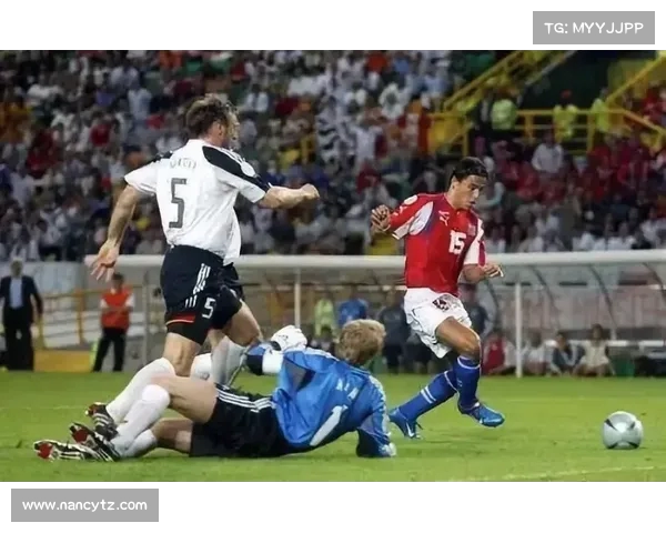 德甲联赛历史与现状分析:豪门竞争与青训体系的双重发展 德甲联赛历史与现状分析:豪门竞争与青训体系的双重发展